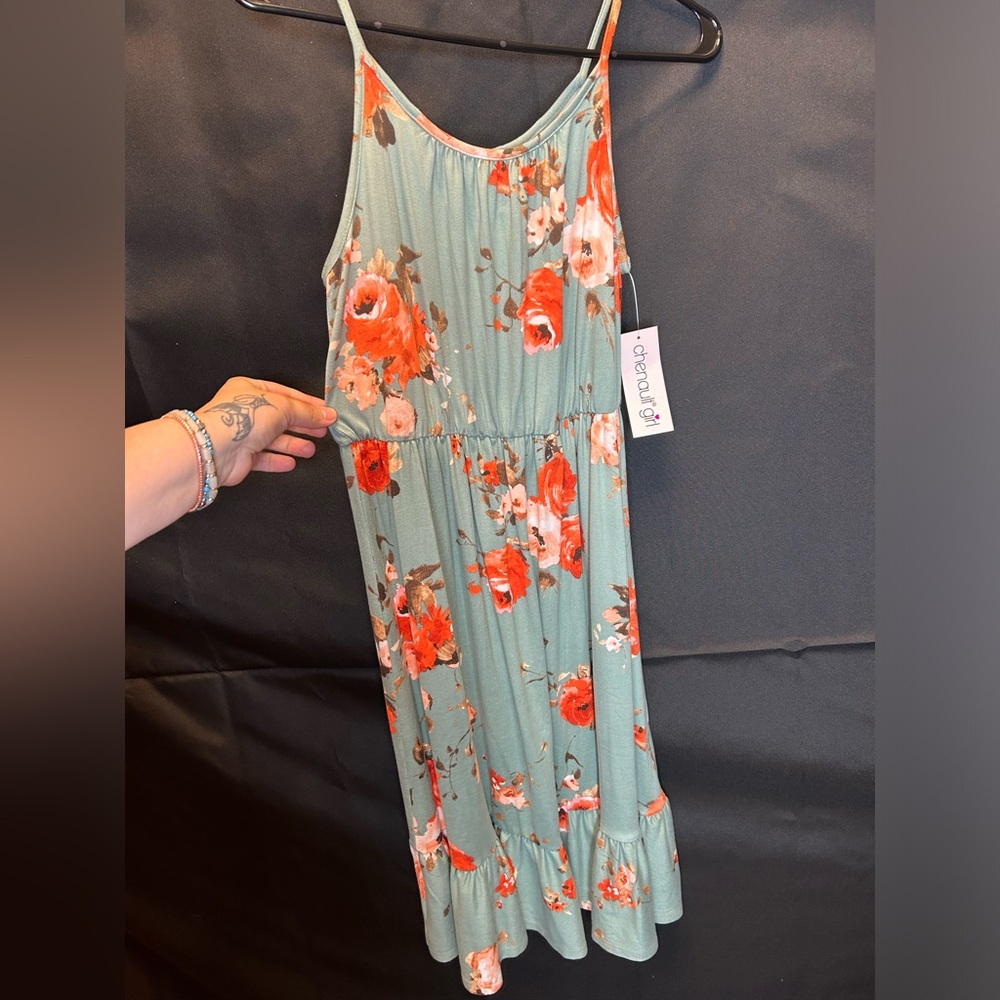 Girls dress